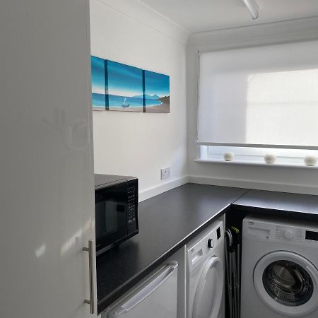 Perth Holiday Lets Apartment ภายนอก รูปภาพ